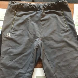 Salomon Mens shorts   Size L   34-35" x  12"